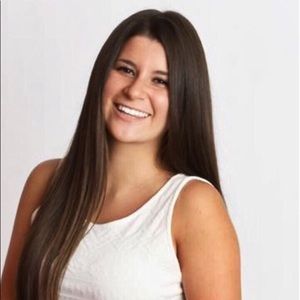 Meet your Posher, Emily a